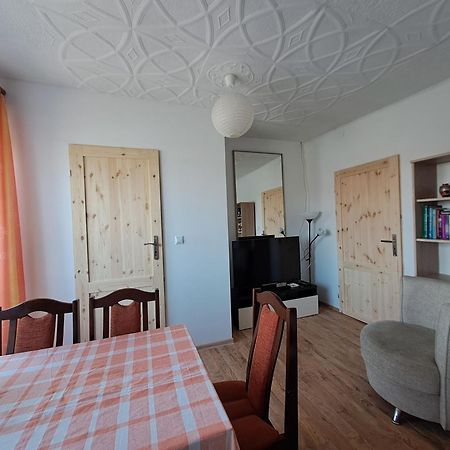 Pokoje Goscinne U Marysi Nowy Sącz Esterno foto