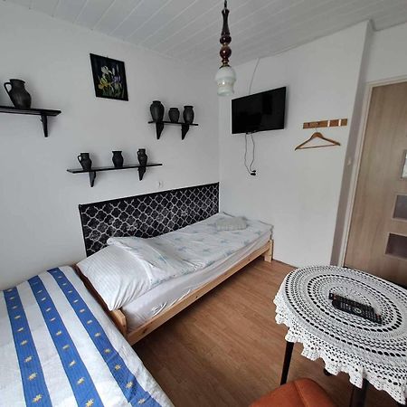 Pokoje Goscinne U Marysi Nowy Sącz Esterno foto