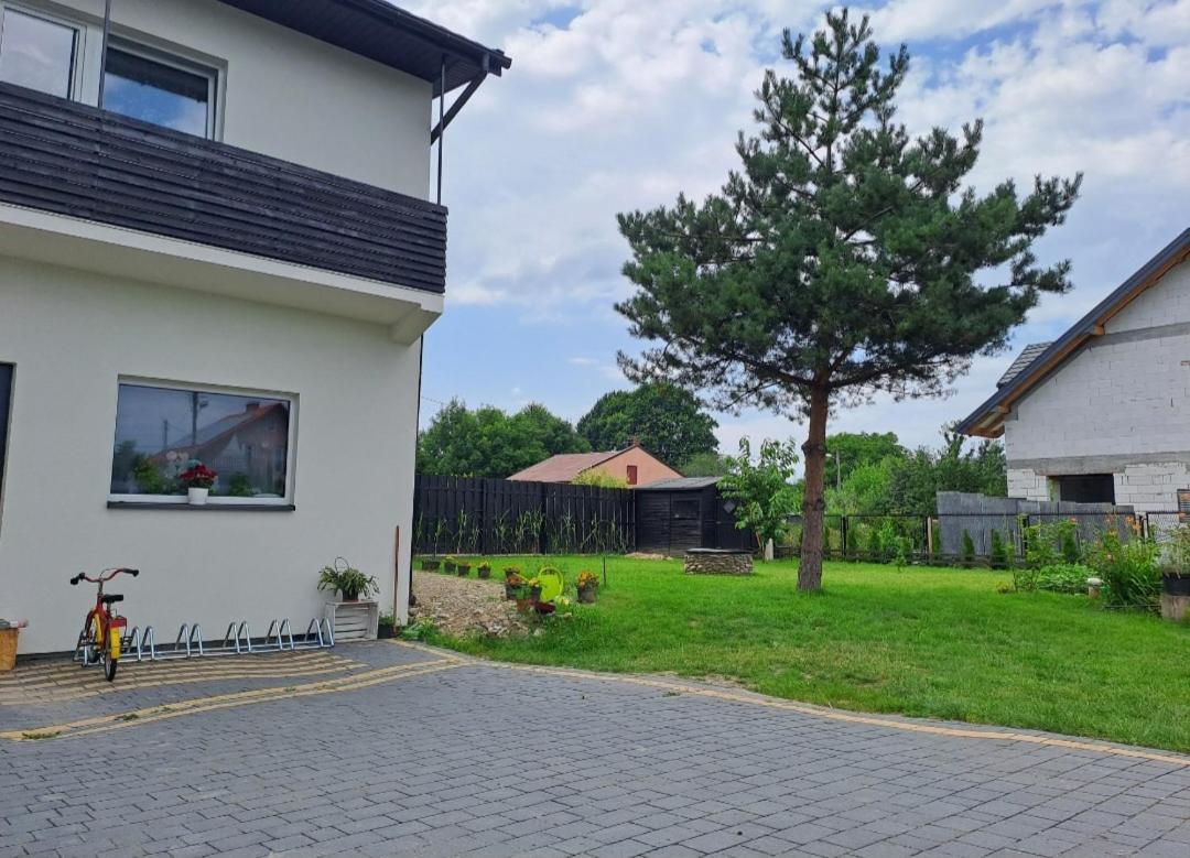 Pokoje Goscinne U Marysi Nowy Sącz Esterno foto